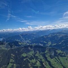 Flugwegposition um 11:37:30: Aufgenommen in der Nähe von Gemeinde St. Johann im Pongau, St. Johann im Pongau, Österreich in 2425 Meter